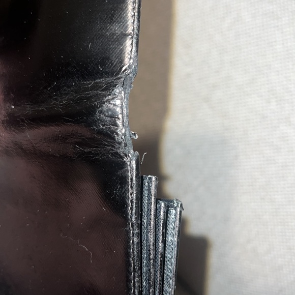 **UNDER CONSTRUCTION** GUC Prada Black Saffiano Leather Double Snap Wallet - Picture 8 of 16